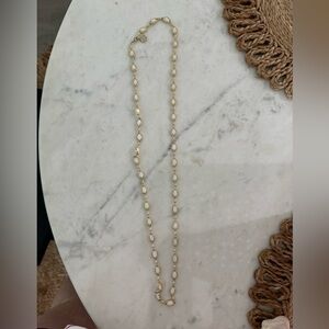 Kendra Scott necklace